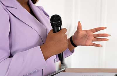 中小學演講材料