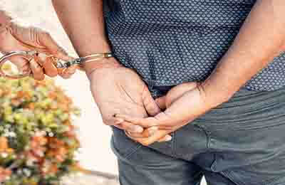 法律與社會論文